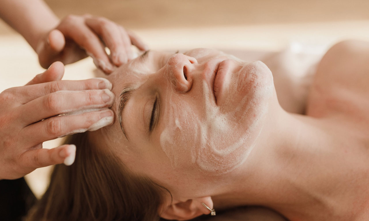 Understanding the Basics of Skincare: A Dermatologist’s Guide